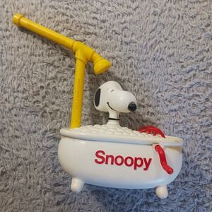 Snoopy 1958 Bubble Bathtub Toy United Feature Syndicate Vintage Bath Time Figure